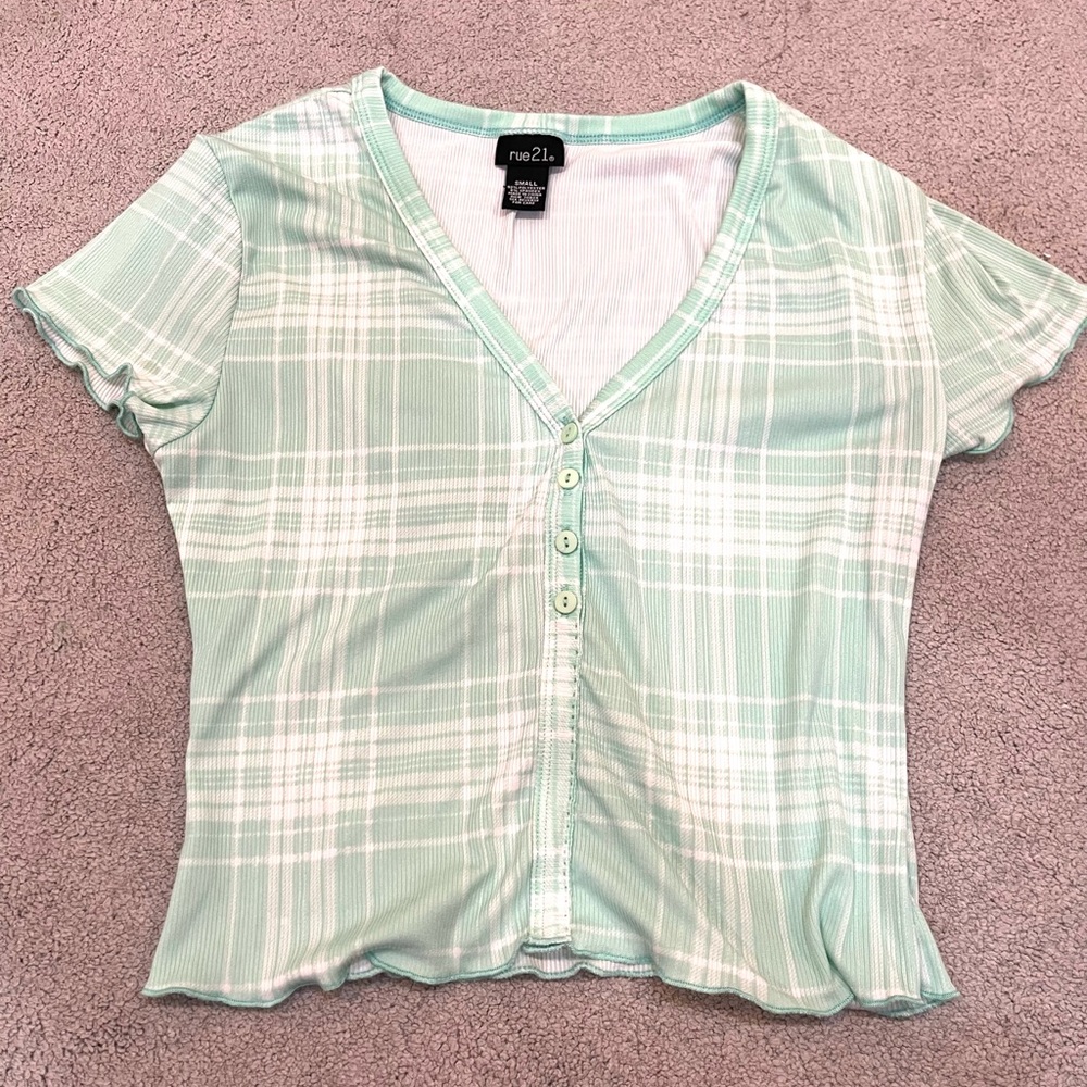 Rue 21 Green and White V-Neck Shirt
